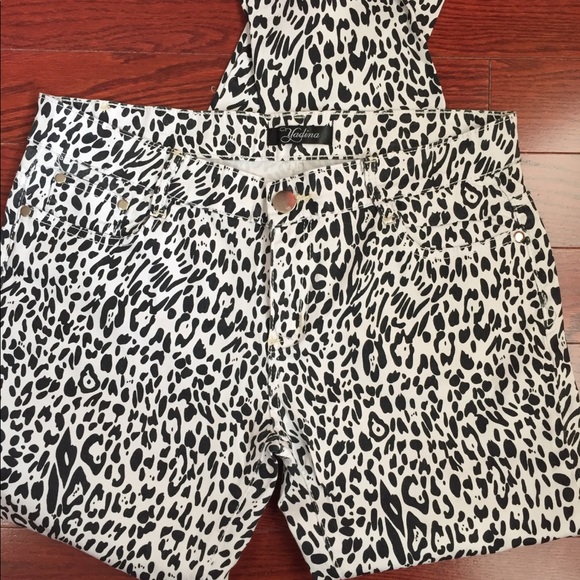 NWOT Leaopard Print Skinny Pants - Picture 2 of 7